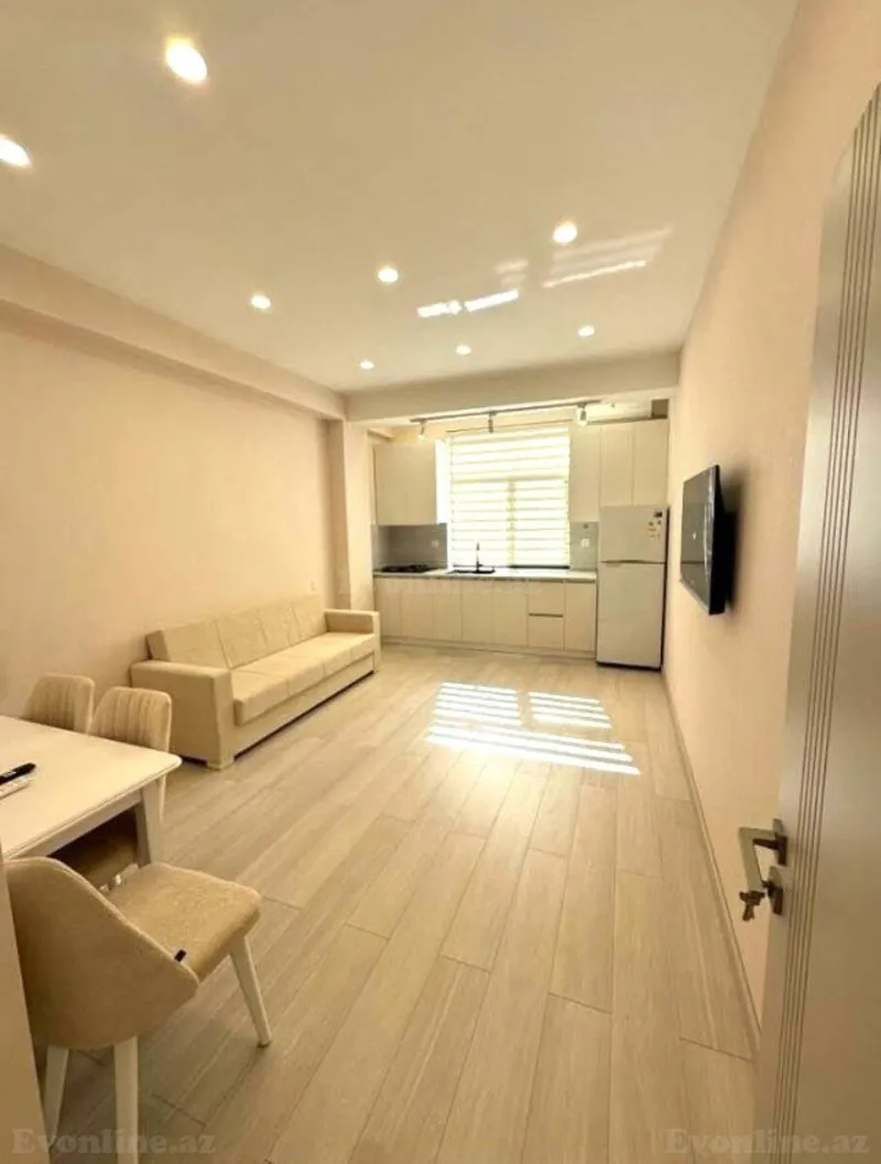 Kirayə verilir 2 otaqlı Mənzil Yeni tikili 60 m² 7-ci mikrorayon