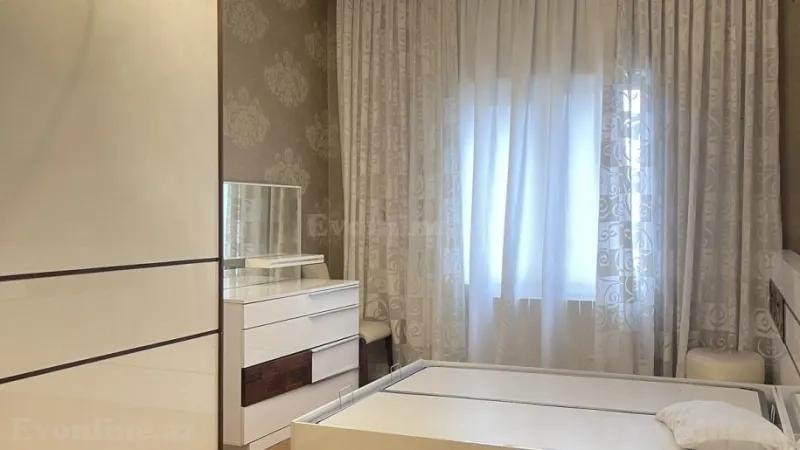 Kirayə verilir 4 otaqlı Mənzil Yeni tikili 170 m² Nərimanov r. - şəkil 22