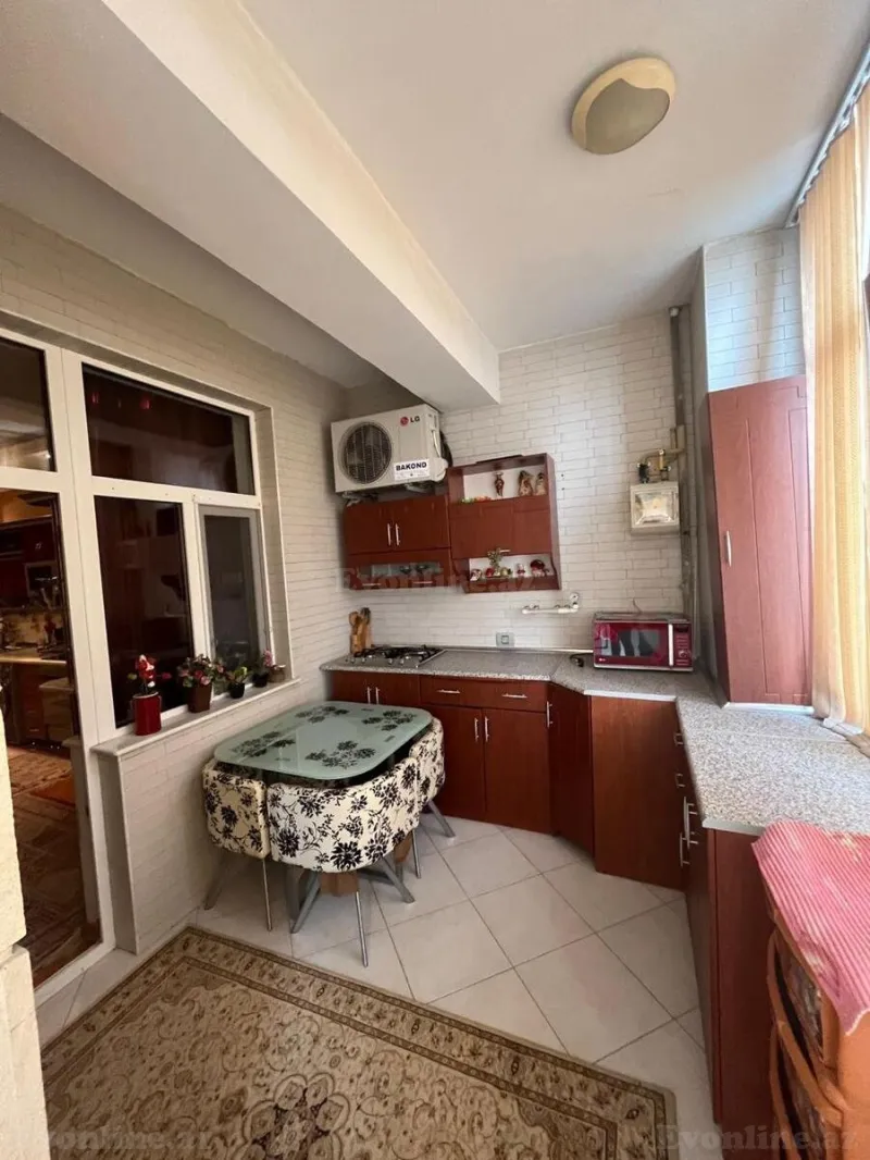 Satılır 4 otaqlı Mənzil Yeni tikili 204 m² Elmlər Akademiyası m. - şəkil 23