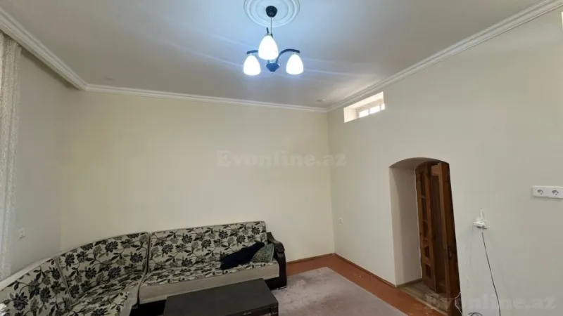 Kirayə verilir 2 otaqlı Mənzil Köhnə tikili 60 m² 28 May m. - şəkil 2