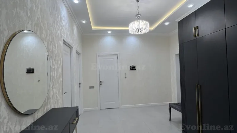 Satılır 3 otaqlı Mənzil Yeni tikili 155 m² 28 May m.