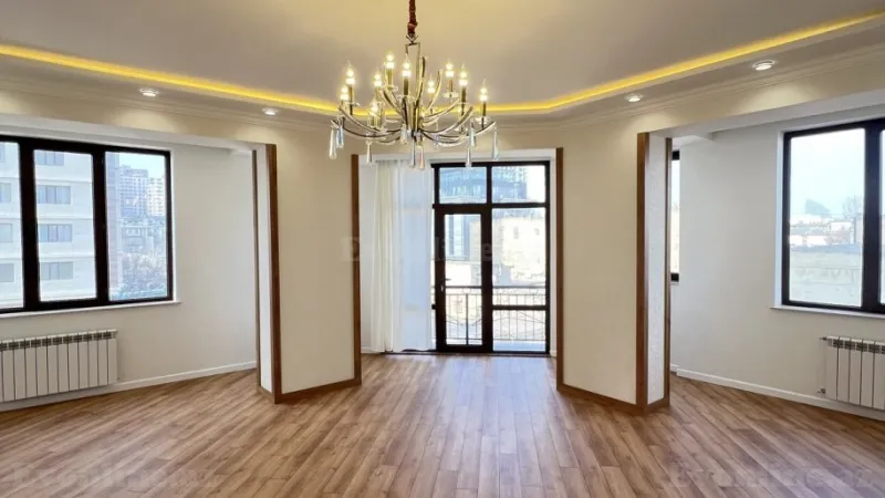 Satılır 3 otaqlı Mənzil Yeni tikili 155 m² 28 May m. - şəkil 7