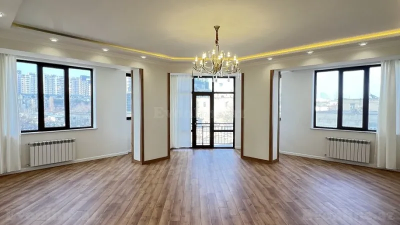 Satılır 3 otaqlı Mənzil Yeni tikili 155 m² 28 May m. - şəkil 8
