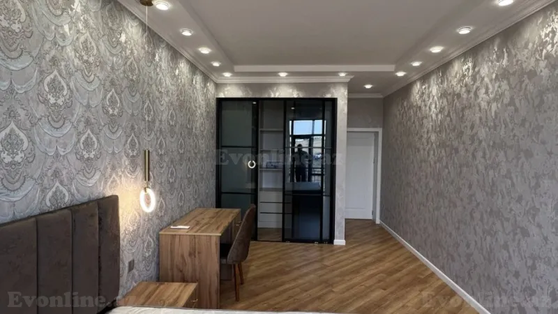 Satılır 3 otaqlı Mənzil Yeni tikili 155 m² 28 May m. - şəkil 18