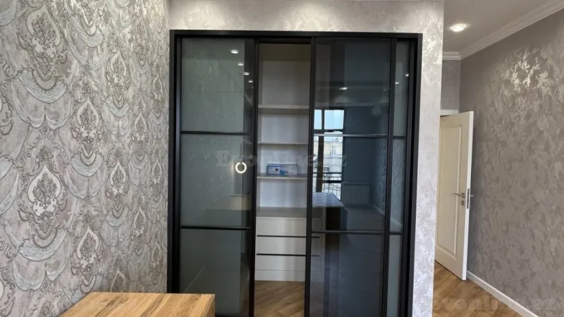 Satılır 3 otaqlı Mənzil Yeni tikili 155 m² 28 May m. - şəkil 19