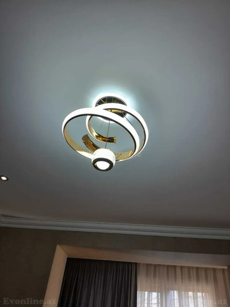 Satılır 4 otaqlı Mənzil Köhnə tikili 110 m² Həzi Aslanov m. - şəkil 7