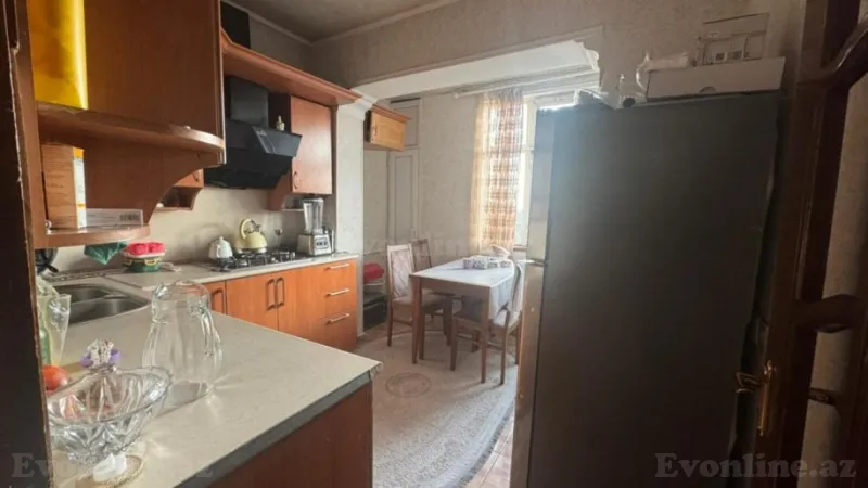 Satılır 4 otaqlı Mənzil Köhnə tikili 100 m² Neftçilər m. - şəkil 10