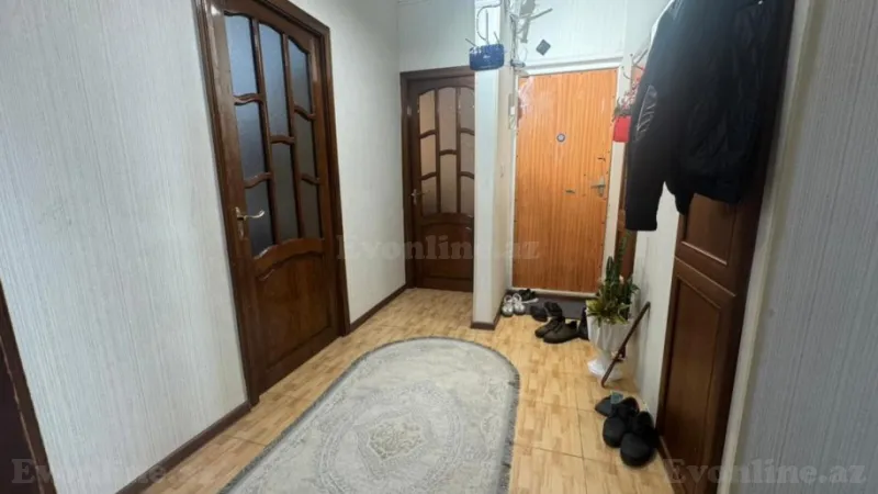 Satılır 4 otaqlı Mənzil Köhnə tikili 100 m² Neftçilər m. - şəkil 12