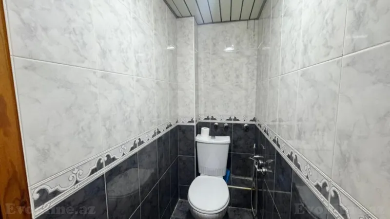 Satılır 3 otaqlı Mənzil Köhnə tikili 70 m² Xalqlar Dostluğu m. - şəkil 7