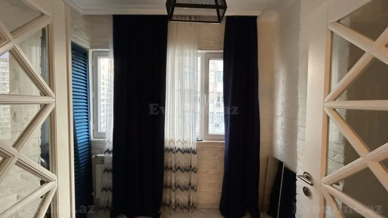 Kirayə verilir 2 otaqlı Mənzil Köhnə tikili 45 m² 28 May m. - şəkil 9