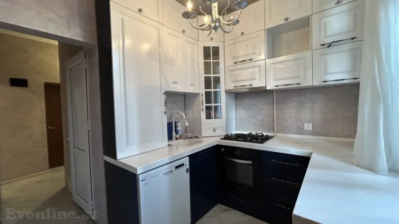 Kirayə verilir 2 otaqlı Mənzil Köhnə tikili 45 m² 28 May m. - şəkil 14