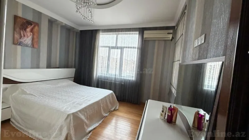 Satılır 3 otaqlı Mənzil Yeni tikili 120 m² İnşaatçılar m. - şəkil 8