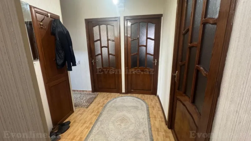 Satılır 4 otaqlı Mənzil Köhnə tikili 100 m² Neftçilər m. - şəkil 11