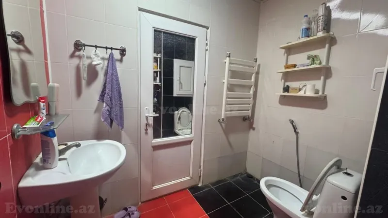 Satılır 4 otaqlı Mənzil Köhnə tikili 100 m² Neftçilər m. - şəkil 15