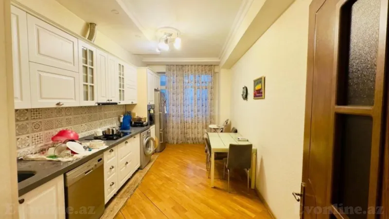 Satılır 3 otaqlı Mənzil Yeni tikili 130 m² 3-cü mikrorayon - şəkil 14