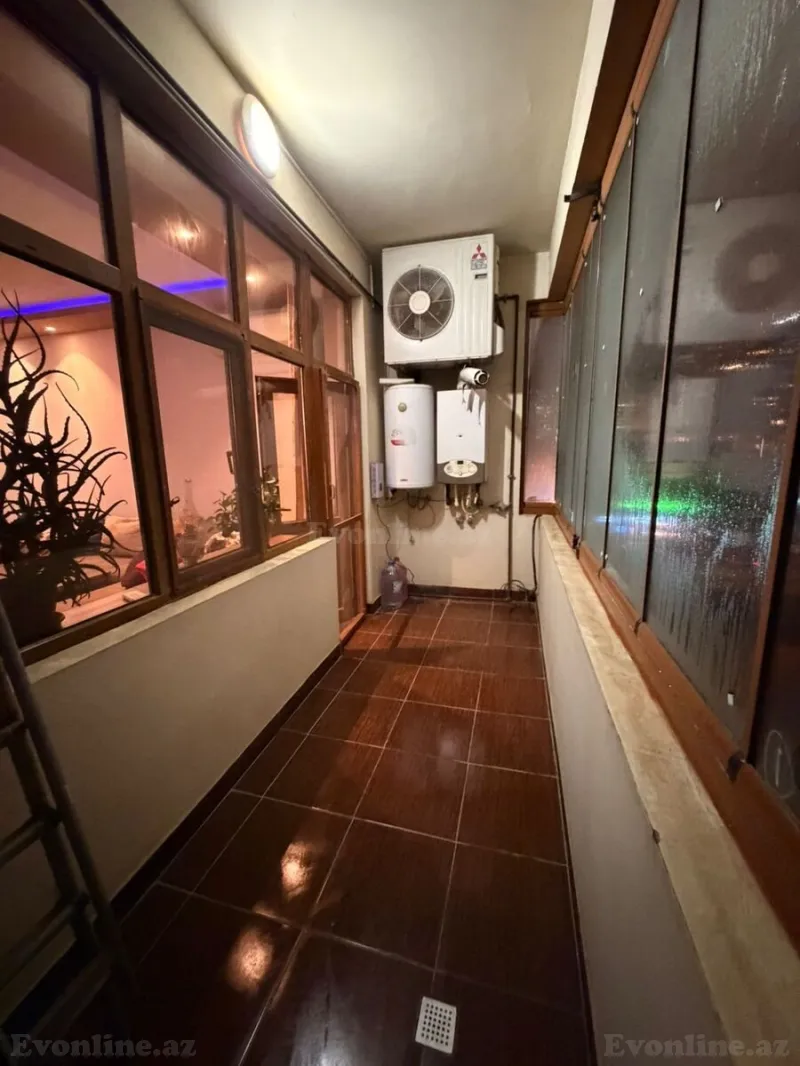 Kirayə verilir 3 otaqlı Mənzil Yeni tikili 120 m² Xətai r. - şəkil 9