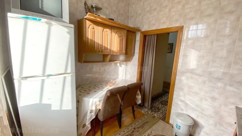 Satılır 3 otaqlı Mənzil Köhnə tikili 70 m² Qara Qarayev m. - şəkil 8