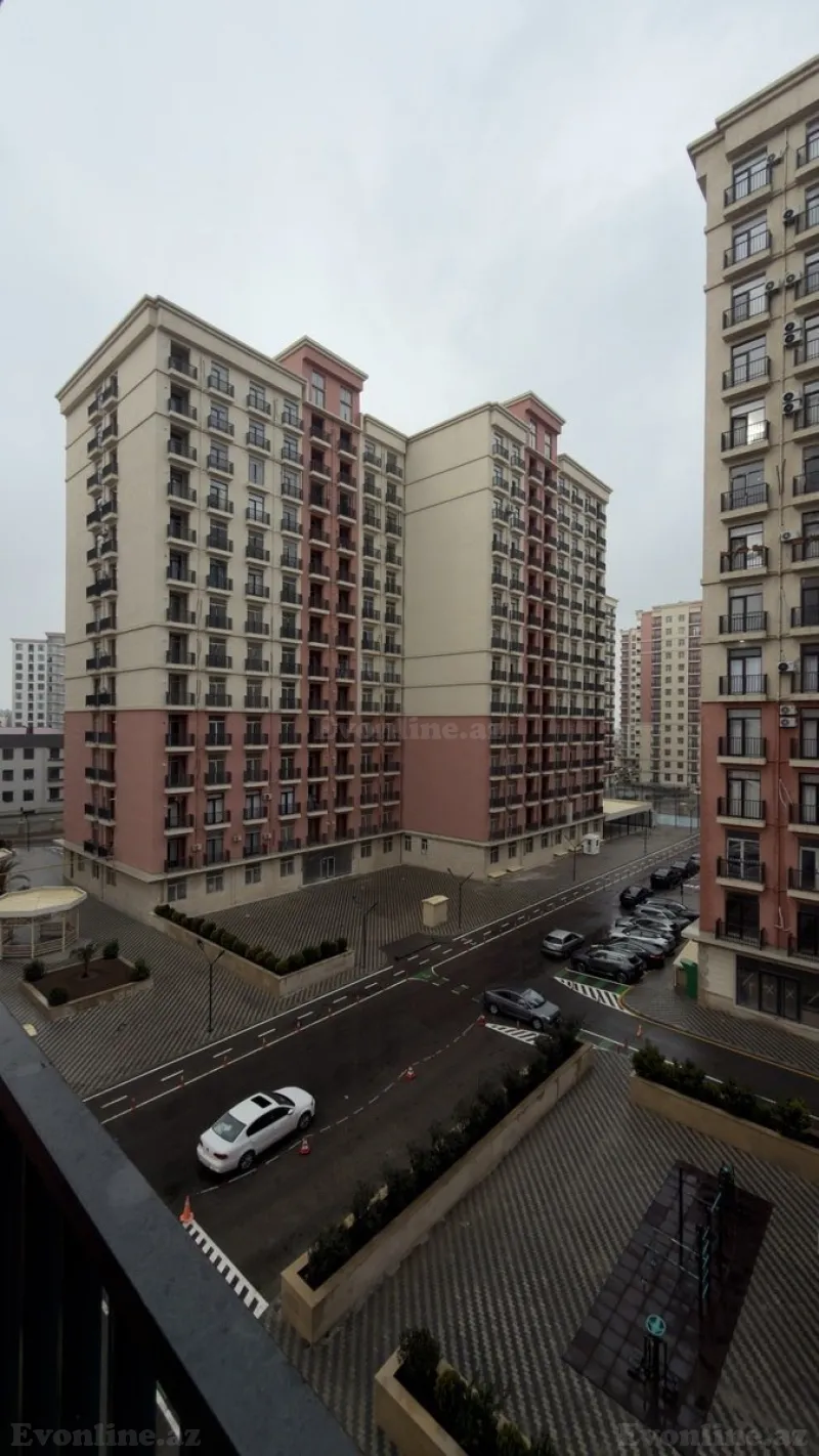 Bakı, Binəqədi r., Dərnəgül m.da 2 otaqlı mənzil satılır