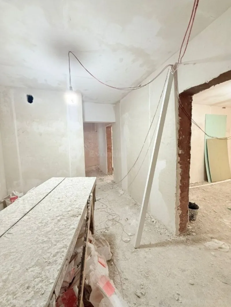 Satılır 3 otaqlı Mənzil Yeni tikili 100 m² 8 Noyabr m. - şəkil 5