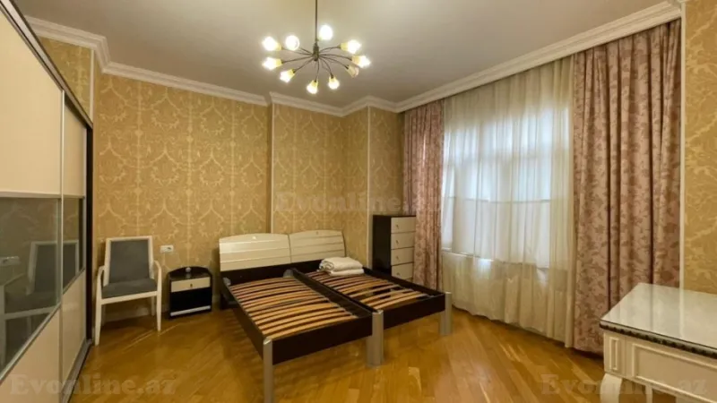 Kirayə verilir 4 otaqlı Mənzil Yeni tikili 220 m² Nərimanov r. - şəkil 12