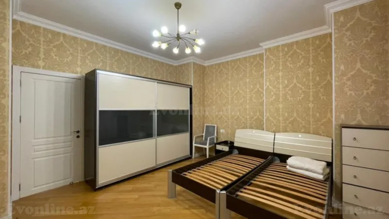 Kirayə verilir 4 otaqlı Mənzil Yeni tikili 220 m² Nərimanov r. - şəkil 13