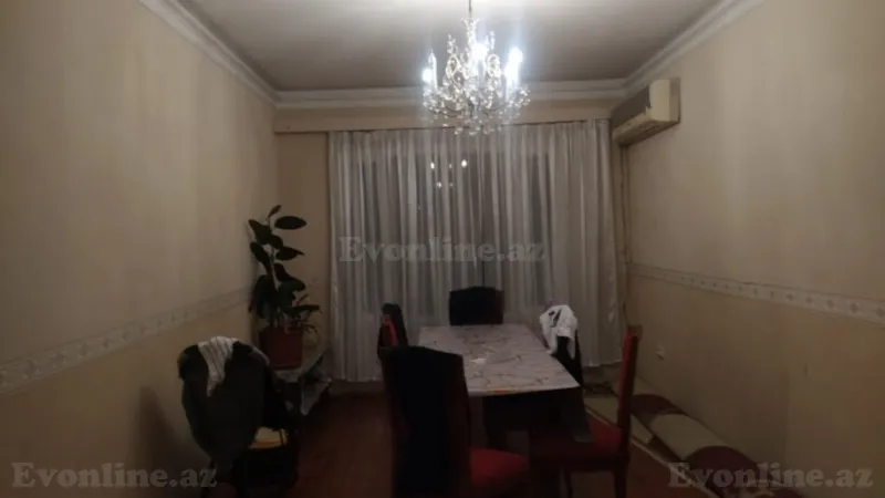 Satılır 5 otaqlı Mənzil Köhnə tikili 125 m² 8-ci kilometr