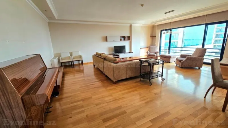 Kirayə verilir 4 otaqlı Mənzil Yeni tikili 174 m² 28 May m. - şəkil 4