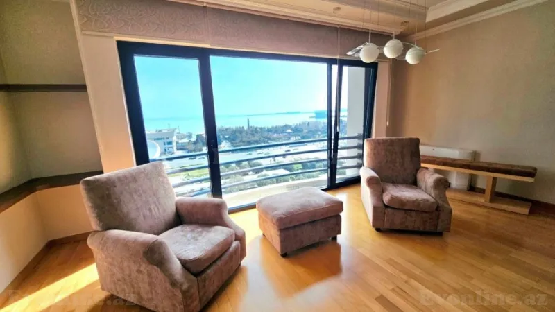 Kirayə verilir 4 otaqlı Mənzil Yeni tikili 174 m² 28 May m. - şəkil 6