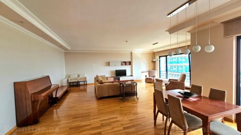 Kirayə verilir 4 otaqlı Mənzil Yeni tikili 174 m² 28 May m. - şəkil 8