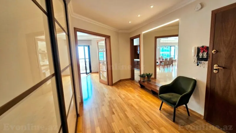 Kirayə verilir 4 otaqlı Mənzil Yeni tikili 174 m² 28 May m. - şəkil 15