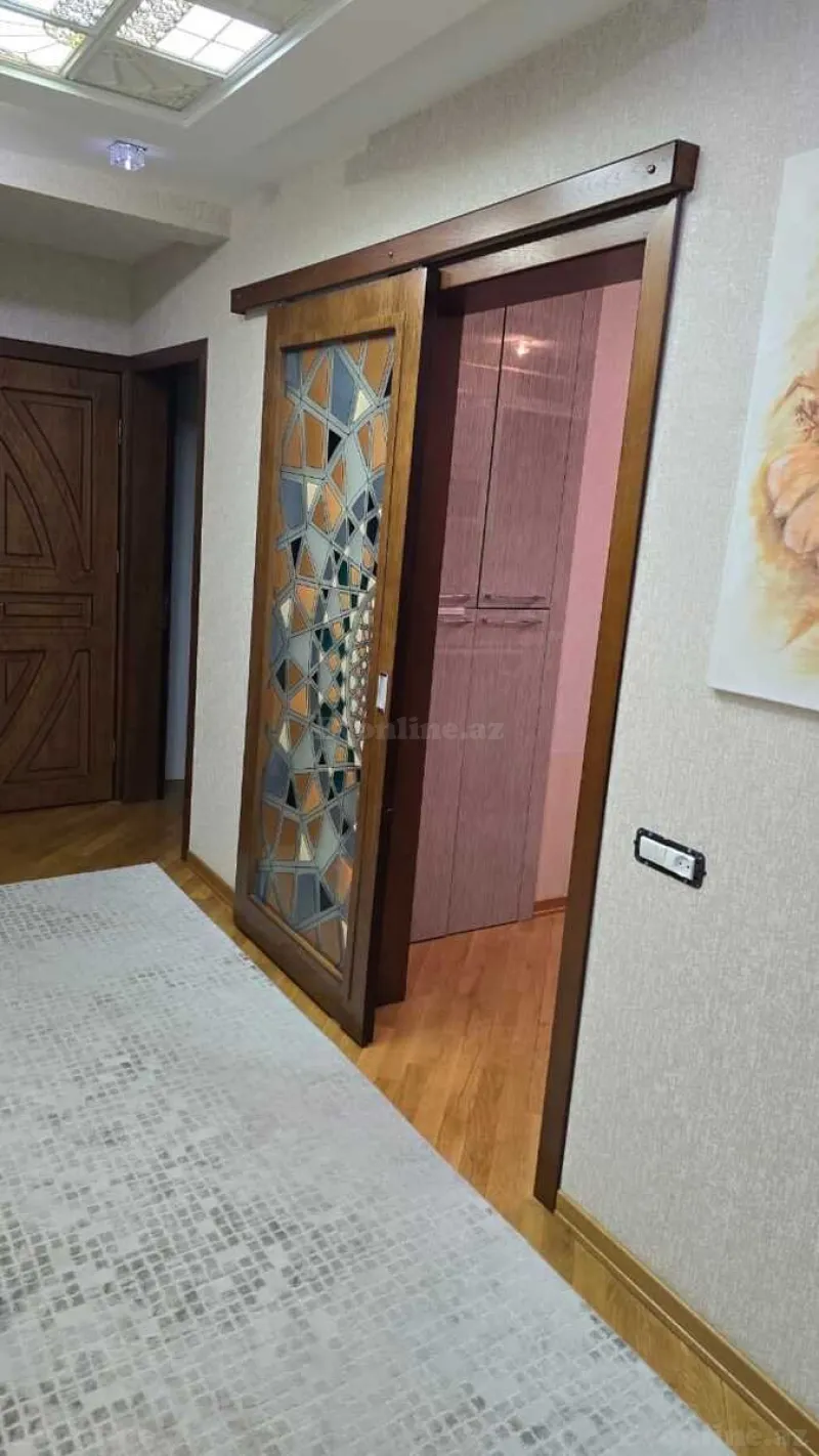Satılır 5 otaqlı Mənzil Yeni tikili 120 m² Nizami r. - şəkil 6