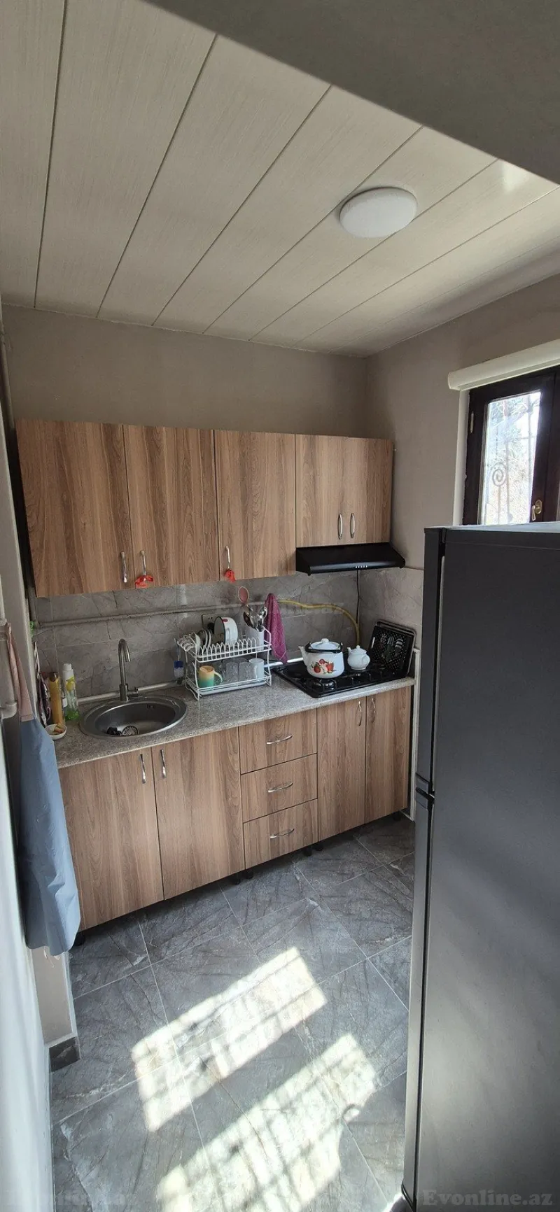 Kirayə verilir 2 otaqlı Mənzil Köhnə tikili 41 m² 7-ci mikrorayon - şəkil 3