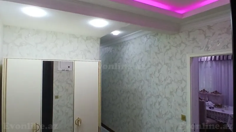 Satılır 4 otaqlı Mənzil Köhnə tikili 110 m² Biləcəri