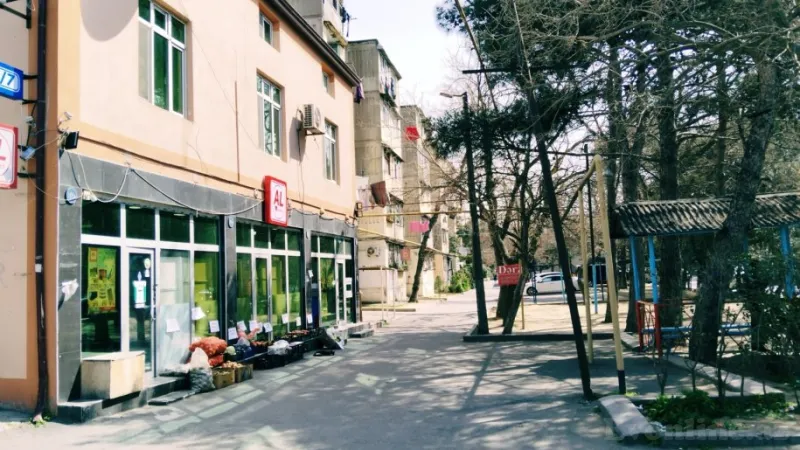 Satılır 1 otaqlı Mənzil Köhnə tikili 35 m² 8-ci kilometr - şəkil 2