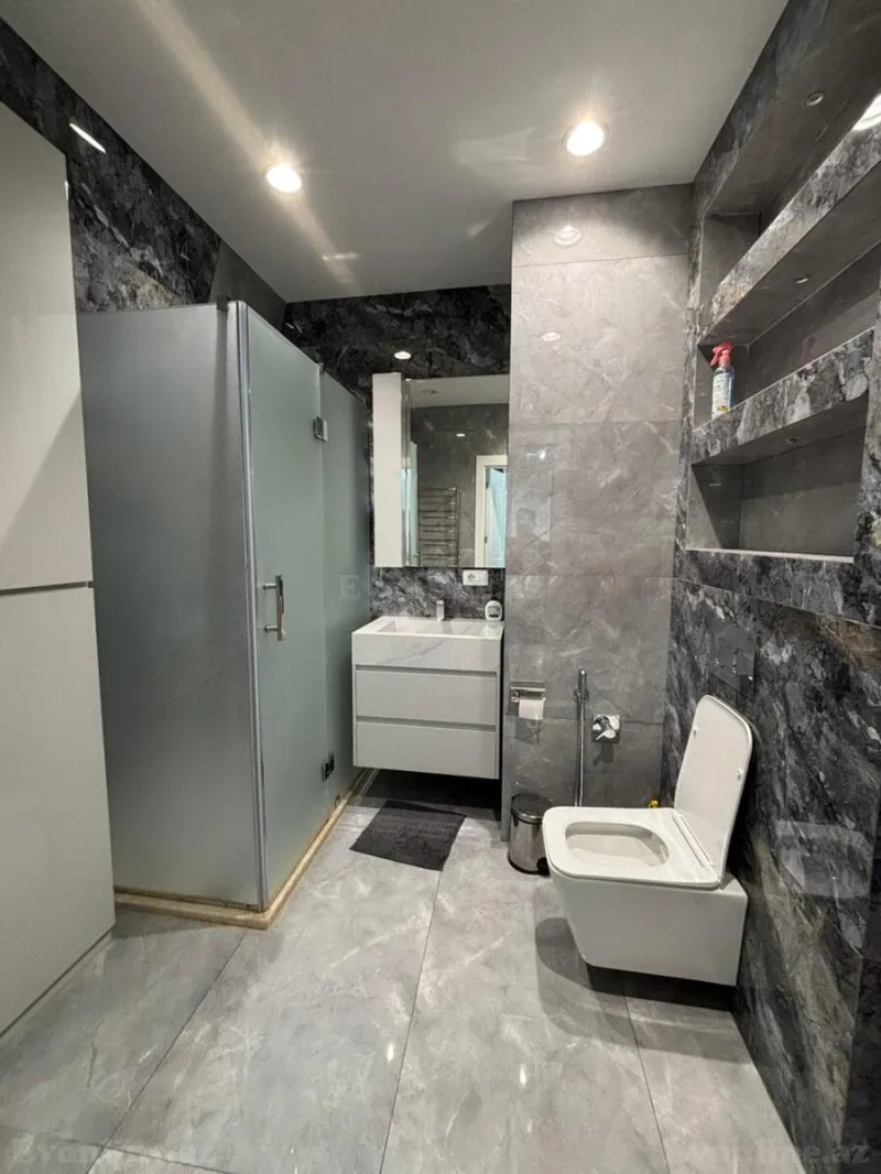 Kirayə verilir 3 otaqlı Mənzil Yeni tikili 120 m² Xətai r. - şəkil 10