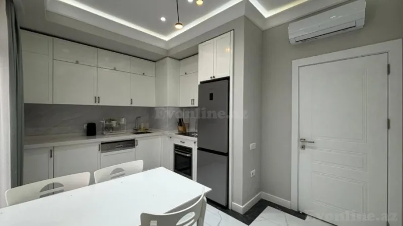 Kirayə verilir 3 otaqlı Mənzil Yeni tikili 120 m² Xətai r. - şəkil 17