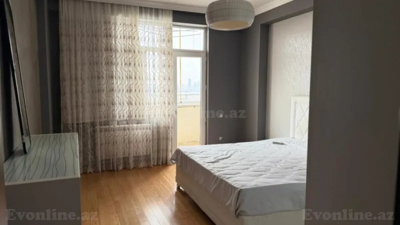 Kirayə verilir 2 otaqlı Mənzil Yeni tikili 91 m² 8-ci mikrorayon - şəkil 2
