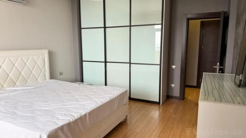 Kirayə verilir 2 otaqlı Mənzil Yeni tikili 91 m² 8-ci mikrorayon - şəkil 3