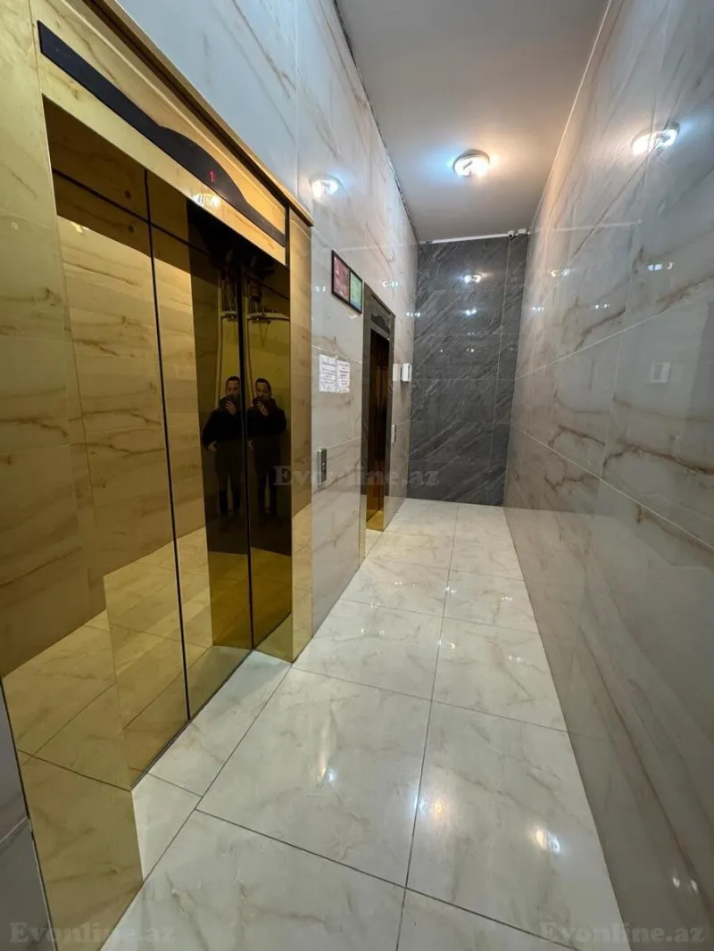 Satılır 2 otaqlı Mənzil Yeni tikili 118 m² Gənclik m. - şəkil 9