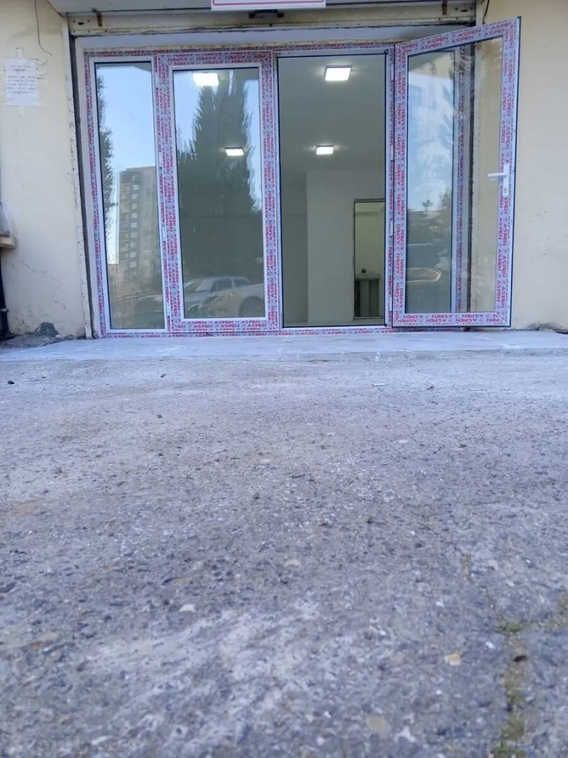 Satılır Obyekt 28 m² 9-cu mikrorayon - şəkil 2