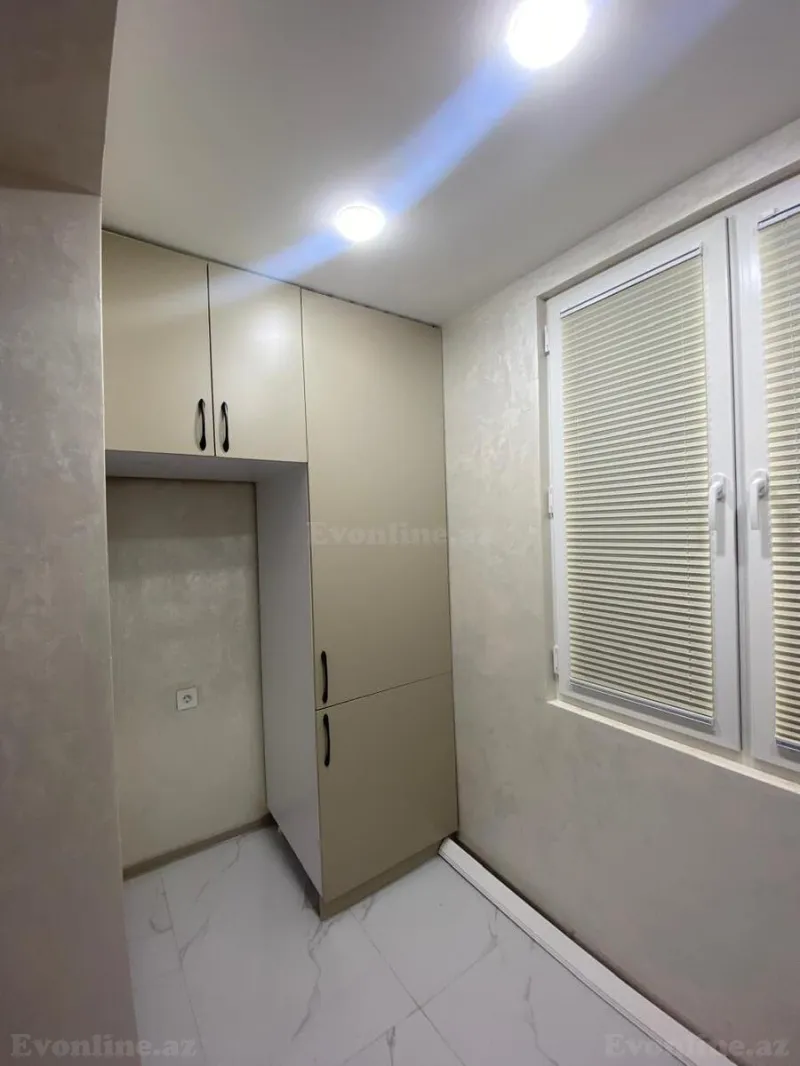 Satılır 2 otaqlı Mənzil Köhnə tikili 40 m² Elmlər Akademiyası m. - şəkil 9