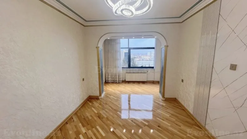 Satılır 2 otaqlı Mənzil Köhnə tikili 67 m² Nərimanov r. - şəkil 5