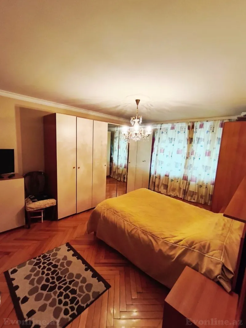 Satılır 3 otaqlı Mənzil Köhnə tikili 75 m² Elmlər Akademiyası m. - şəkil 12