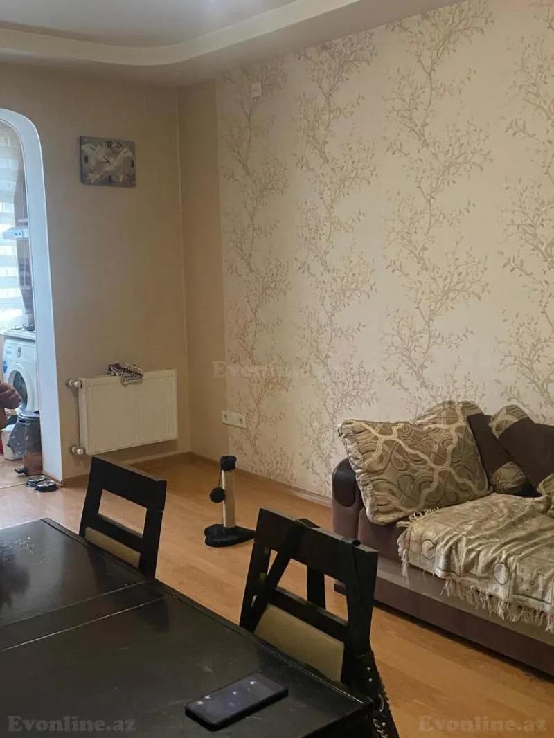 Satılır 2 otaqlı Mənzil Köhnə tikili 46 m² 2-ci mikrorayon - şəkil 2