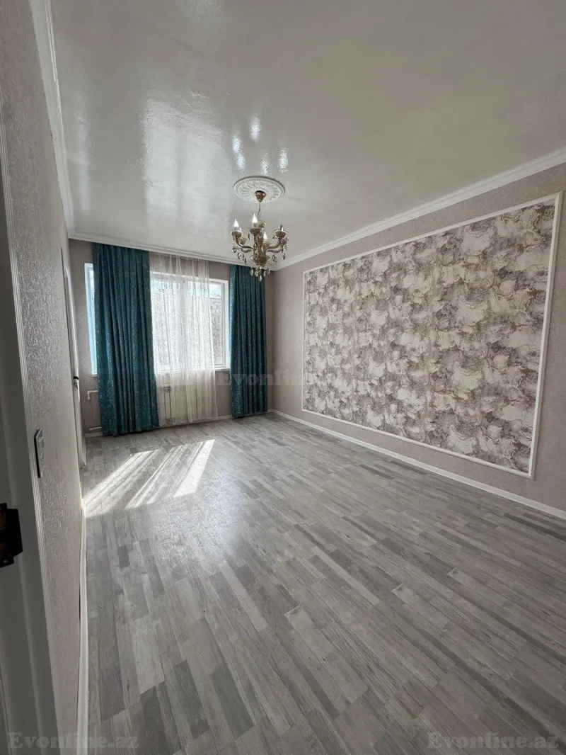 Satılır 2 otaqlı Mənzil Köhnə tikili 30 m² 1-ci mikrorayon