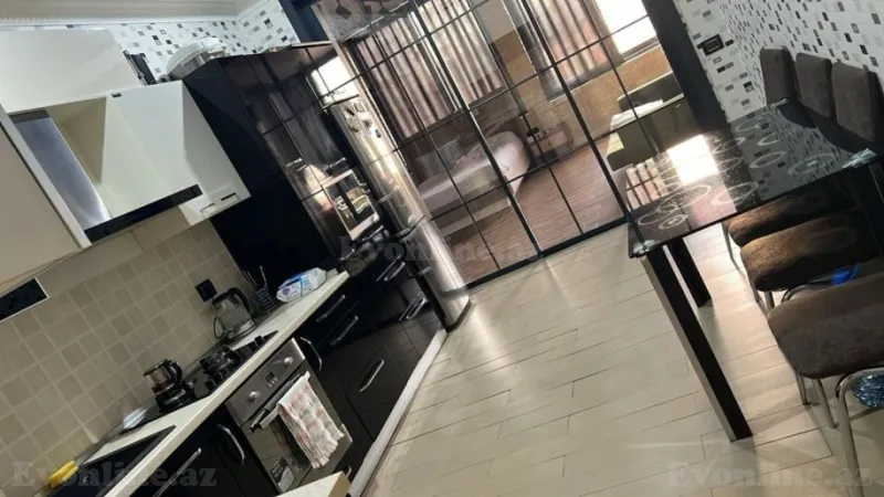 Kirayə verilir 3 otaqlı Mənzil Yeni tikili 150 m² Yasamal - şəkil 3