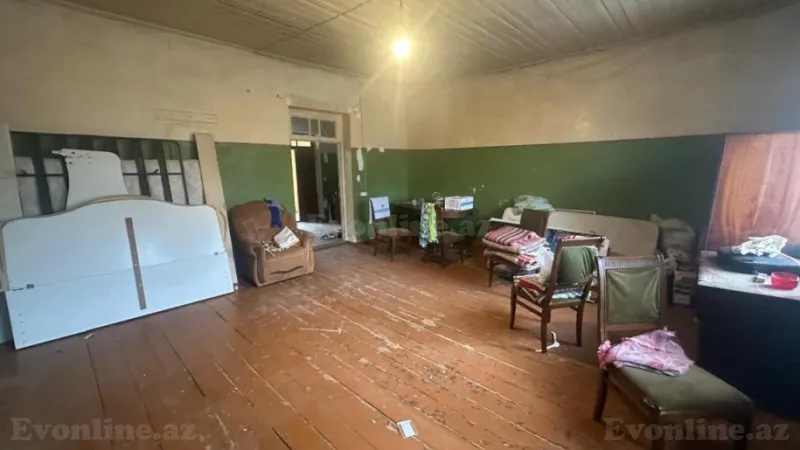 Bakı, Xəzər r.da 2 otaqlı mənzil satılır