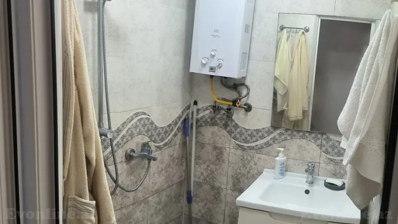 Satılır 2 otaqlı Mənzil Köhnə tikili 45 m² 8-ci kilometr - şəkil 6