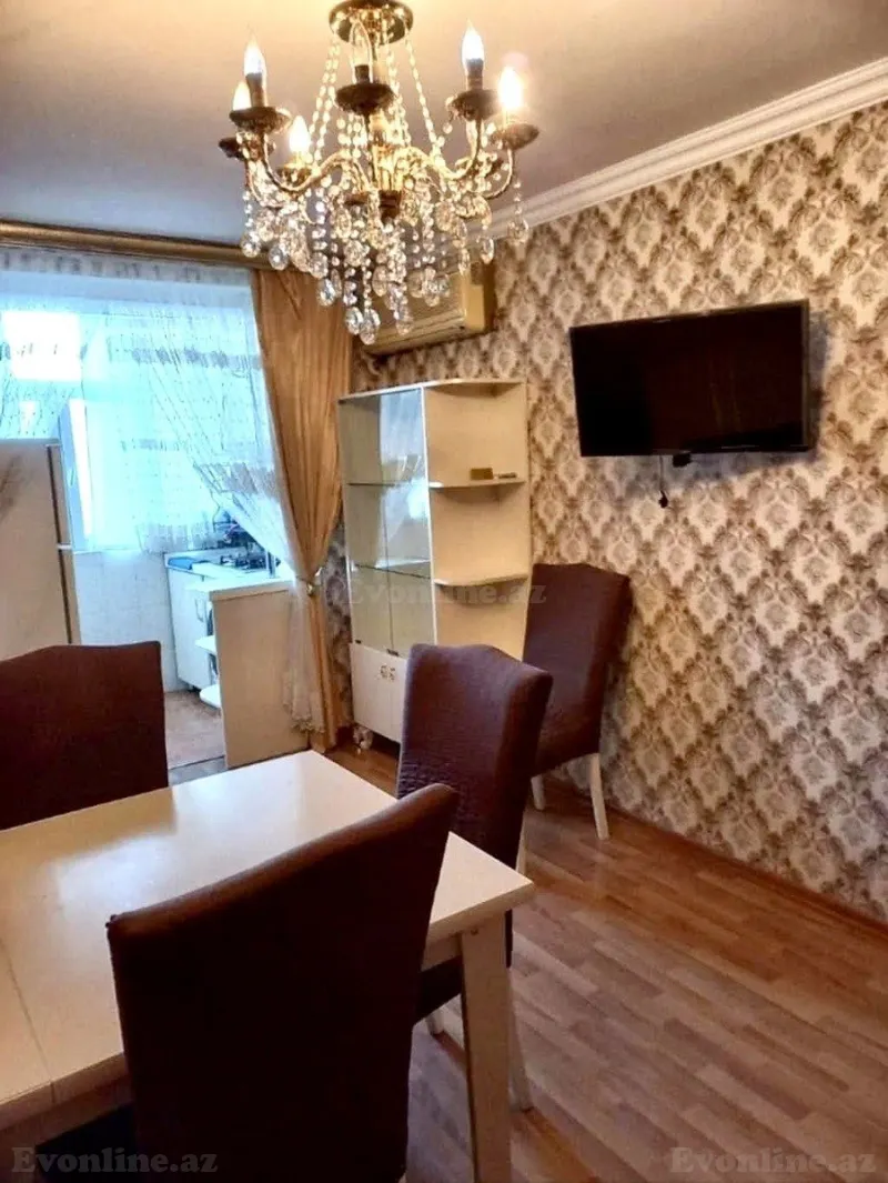 Satılır 2 otaqlı Mənzil Köhnə tikili 40 m² 8-ci kilometr - şəkil 2