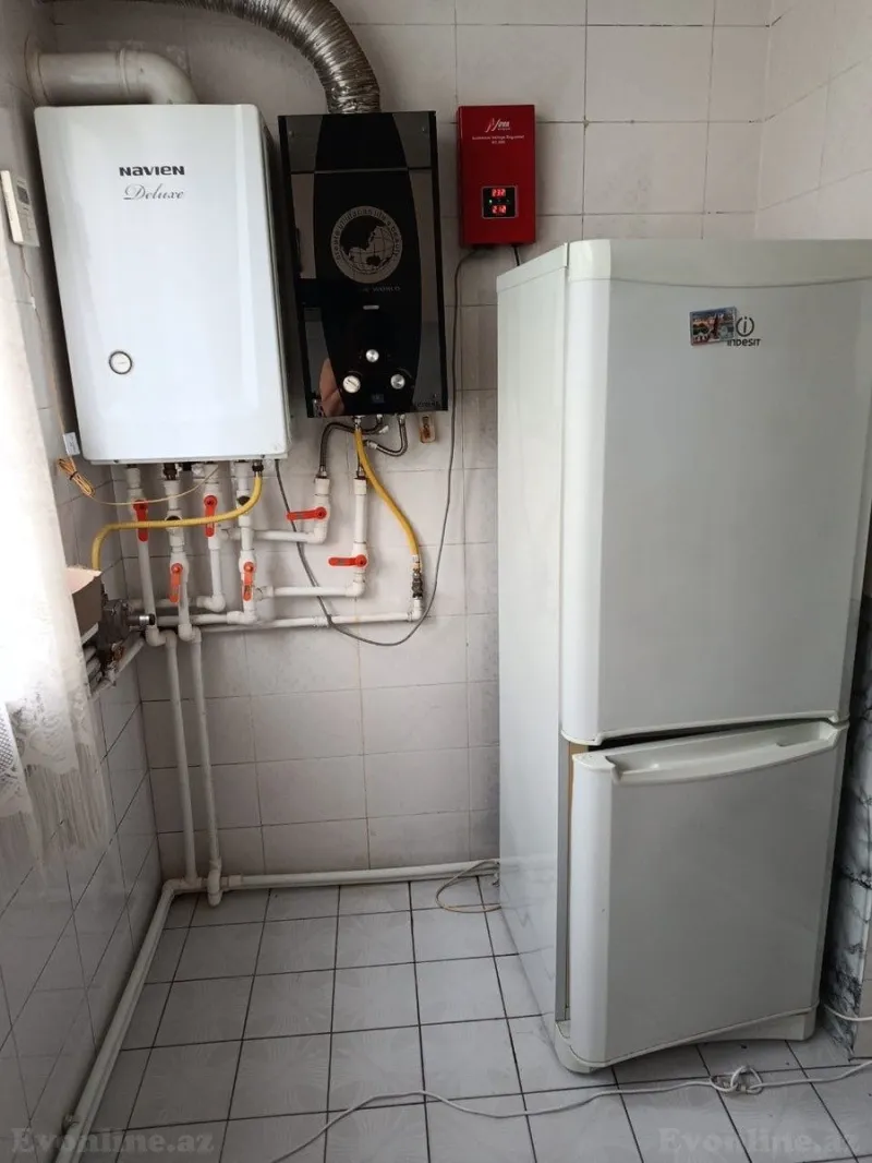 Kirayə verilir 1 otaqlı Mənzil Köhnə tikili 80 m² Yeni Yasamal - şəkil 4